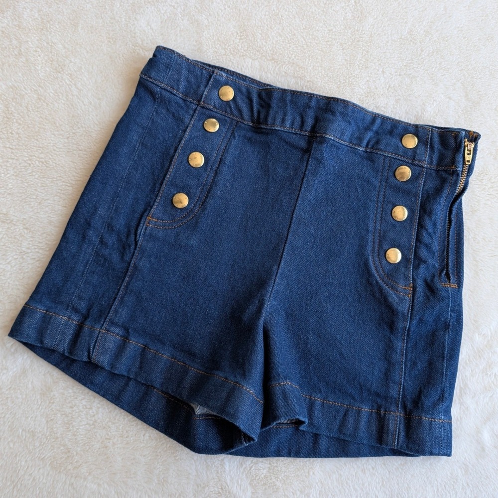 The FRAME Sailor Snap Short in Adele Dark Indigo Gold Button High Rise Size 24